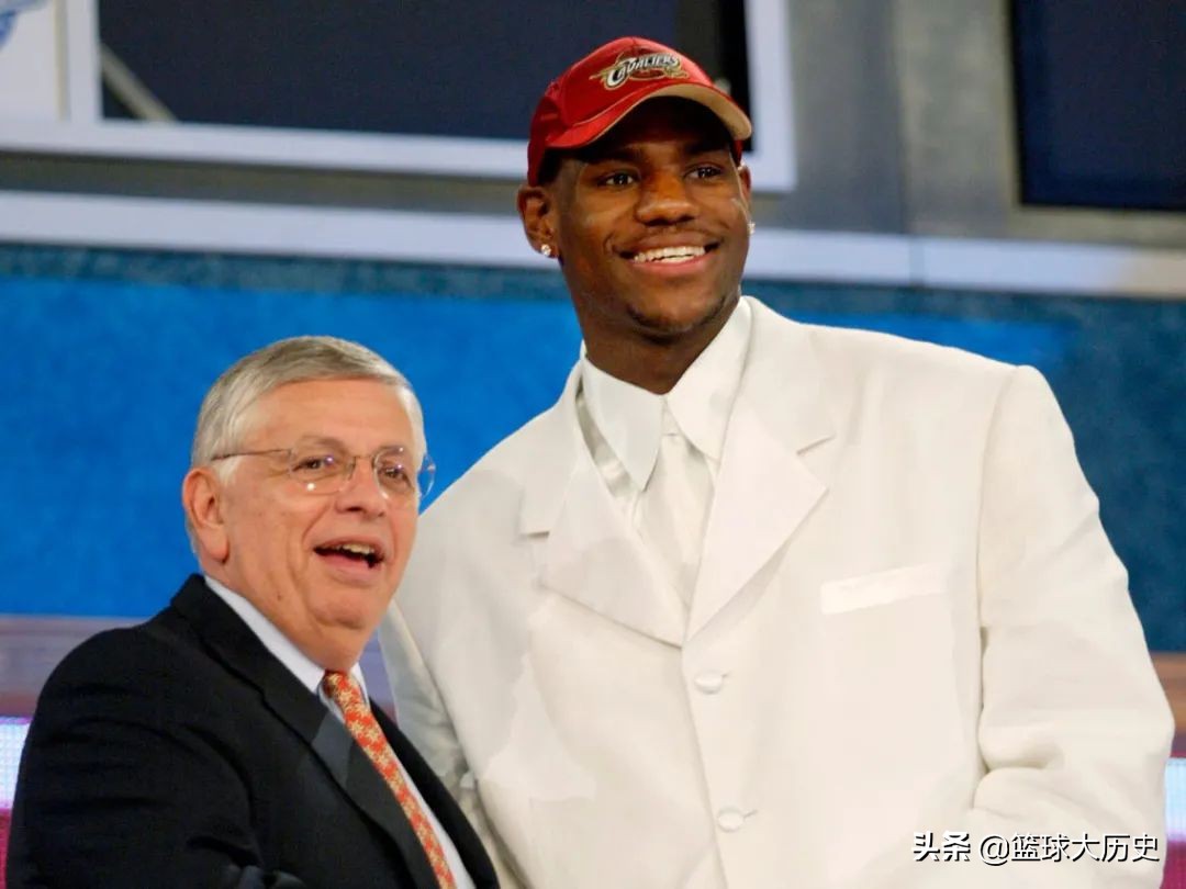NBA2003选秀重排（2003届选秀重排！霍华德第九，科沃尔第六，状元无悬念！）