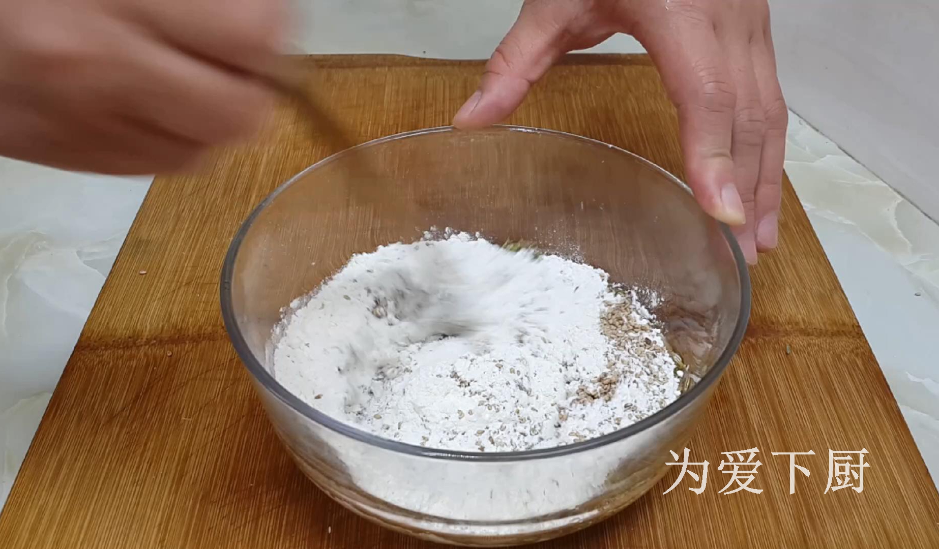 炸卷卷的做法（做出特色油炸卷比油条麻花好吃）