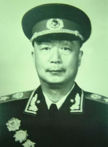 解放海南有多险？毛主席：晚打两个月，海南很可能变成第二个台湾