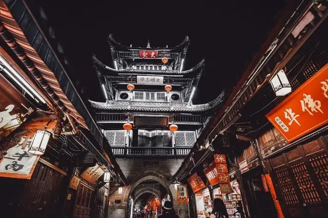 成都周边8个全家出游的好去处,自驾坐车都可以,一路风光美如画