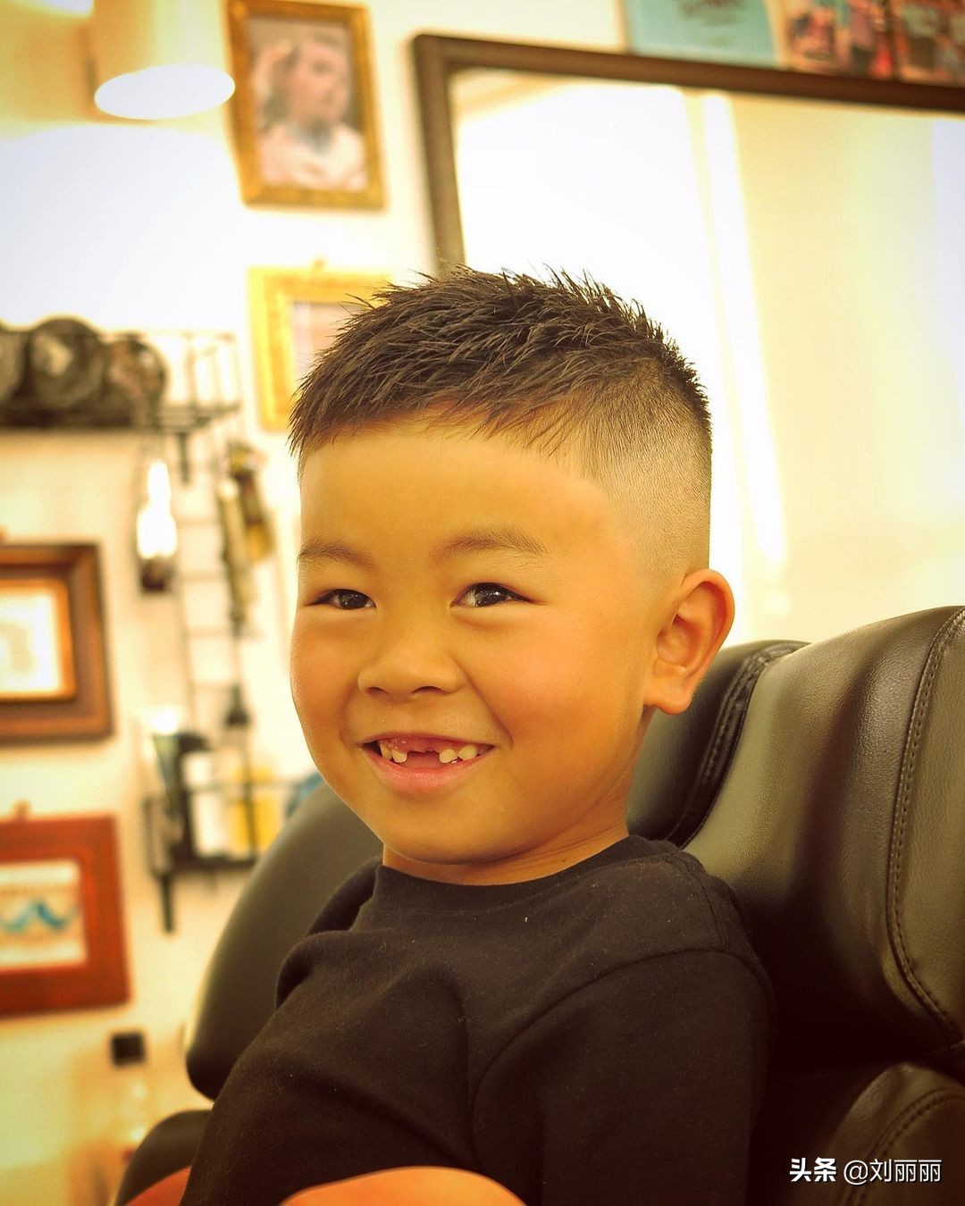 3到10岁小男孩,发型这样剪,真帅气