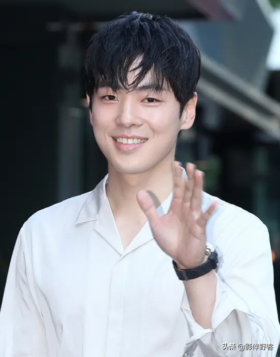 韩剧「学校」系列捧红的那些明星们，《学校2020》停拍，失望