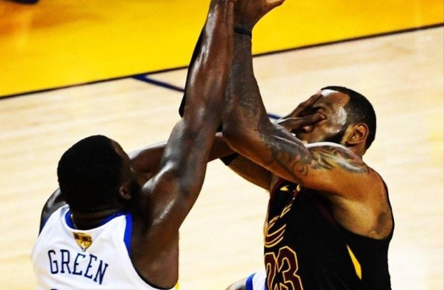 nba為什么擦板少（近年在NBA流行起來的五大籃球技巧）