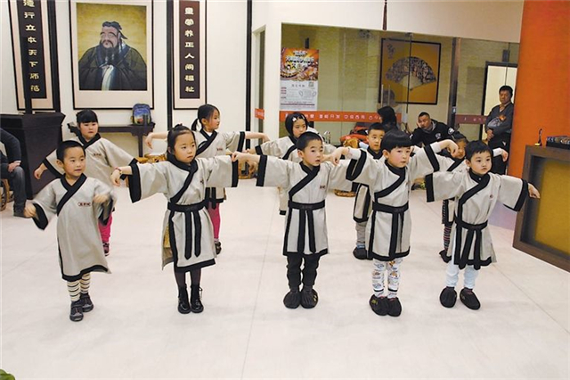 成绩好不一定能上好学校，品学兼优才是考核的标准，这几点要知道