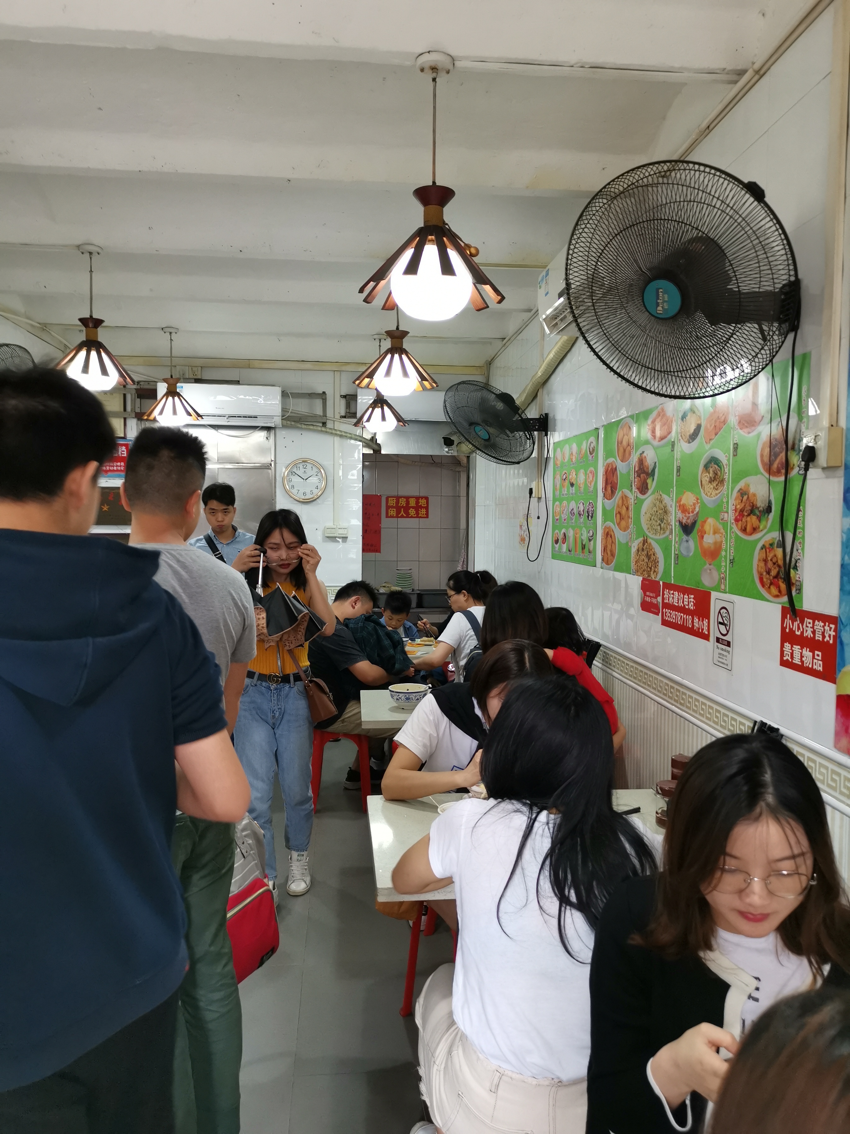 吃到自己破产！篇十三：来广州旅行必吃老字号甜品店—芬芳甜品