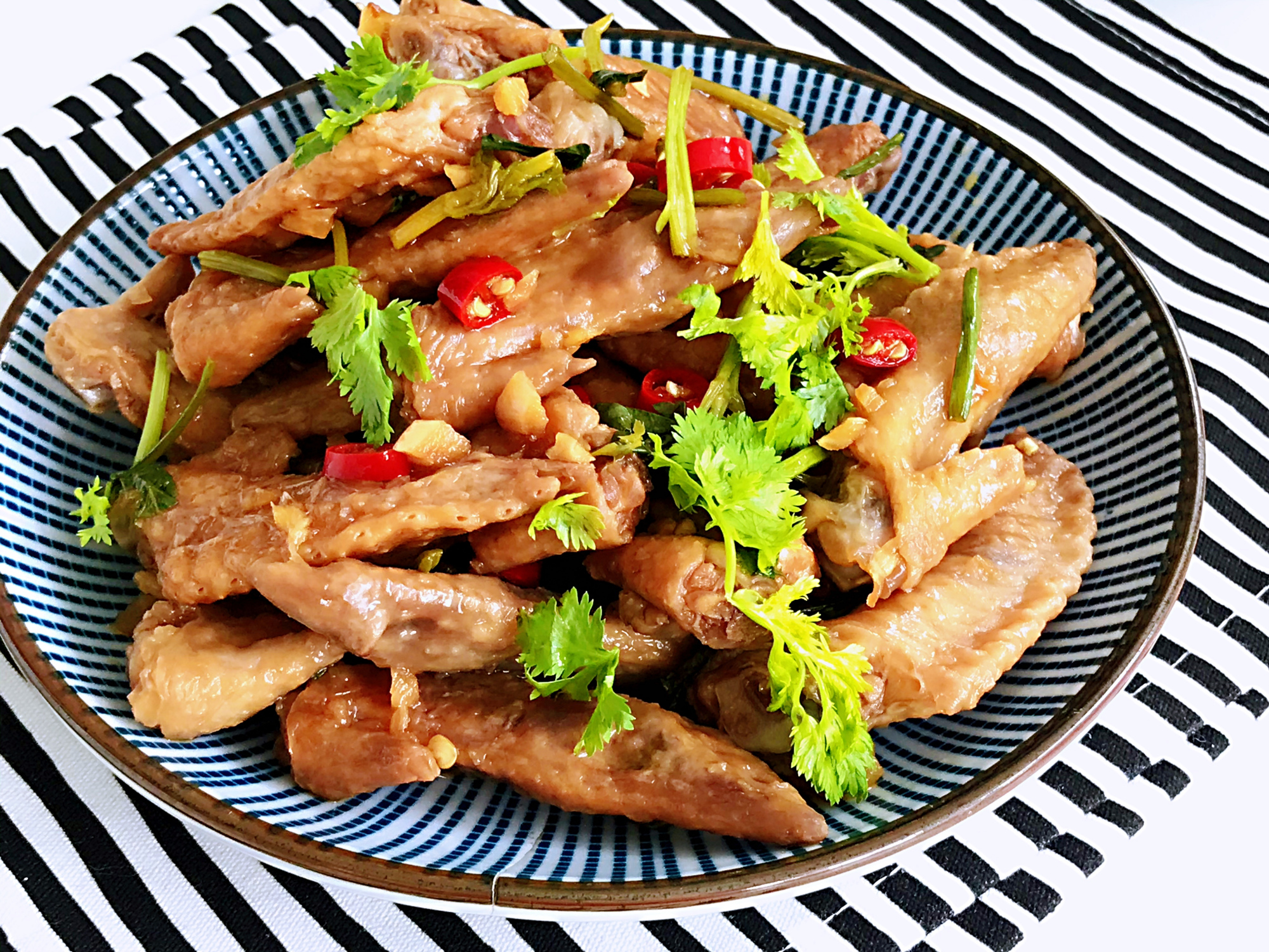 图片[14]-【酸辣鸡翅尖】做法步骤图 走红朋友圈 网友：这吃法太爽了-起舞食谱网