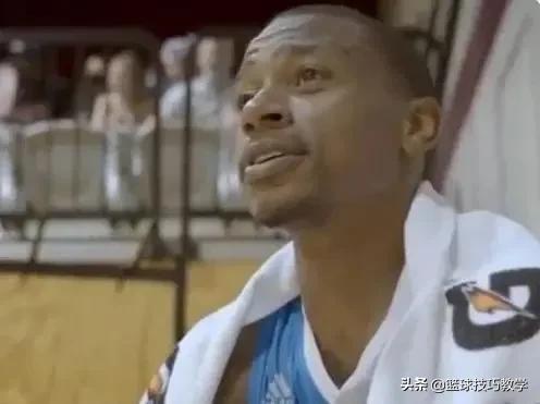 小托马斯为什么退出nba（从1.5亿顶薪，沦落到“被迫”离开NBA！心酸啊）