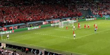 欧洲杯-英格兰加时2-1丹麦进决赛 斯特林造点凯恩制胜球