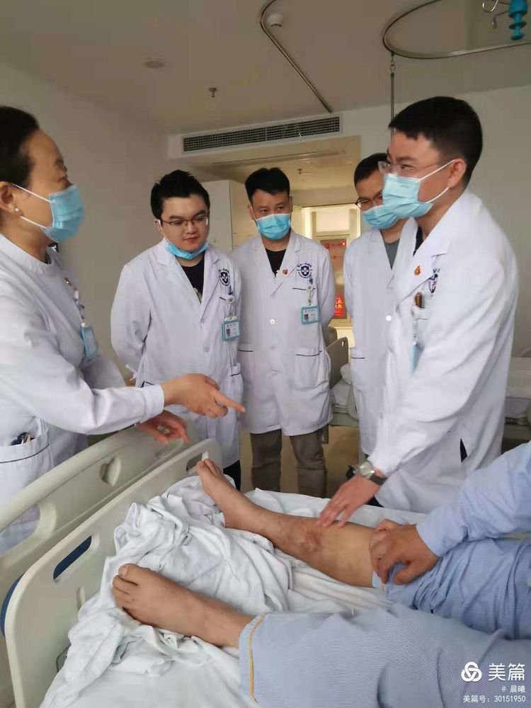 医术精湛仁心仁术，悉心诊治暖人心，患者由衷感激赞誉不断