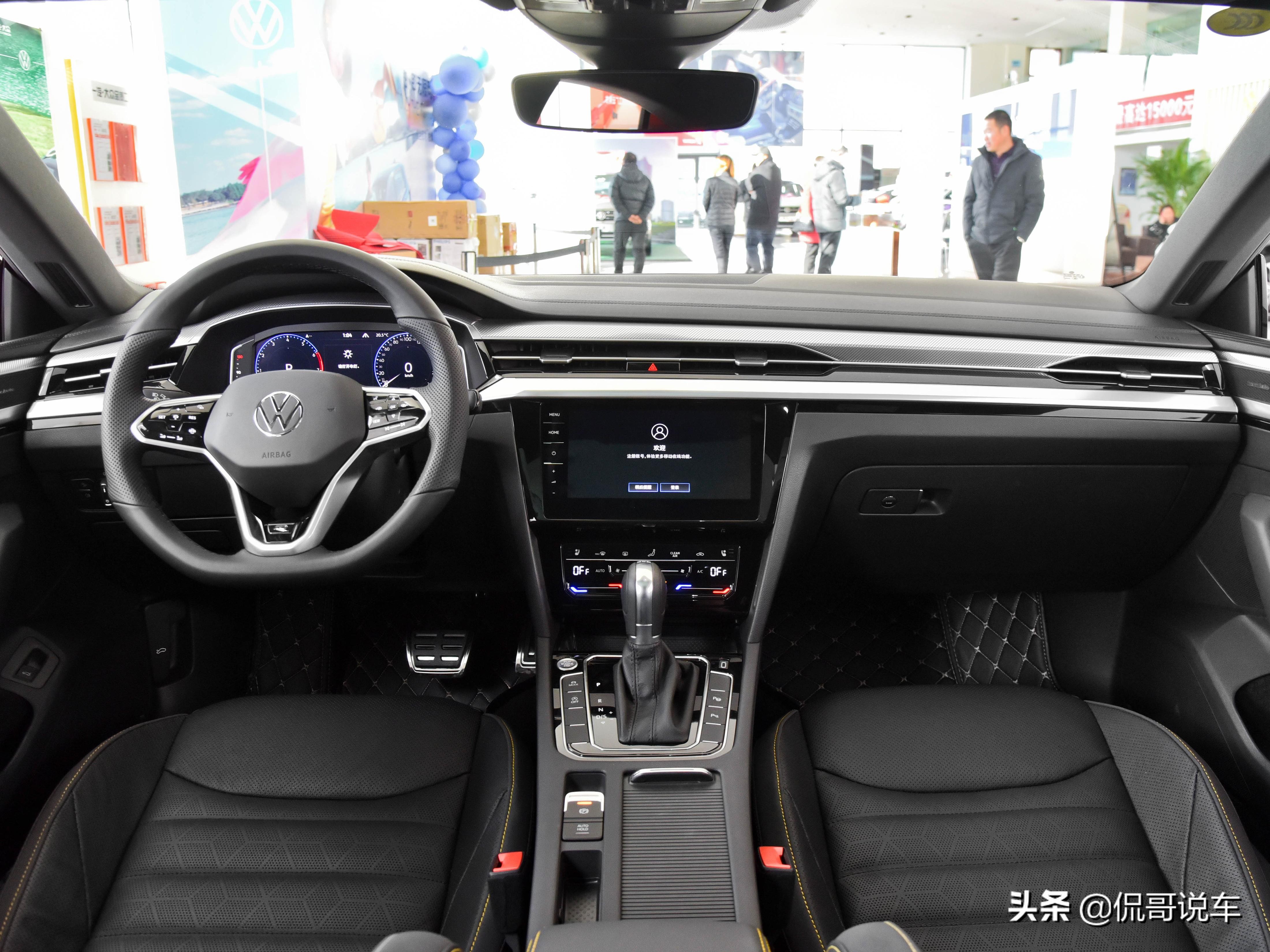 运动感十足的中型车 实拍一汽-大众CC