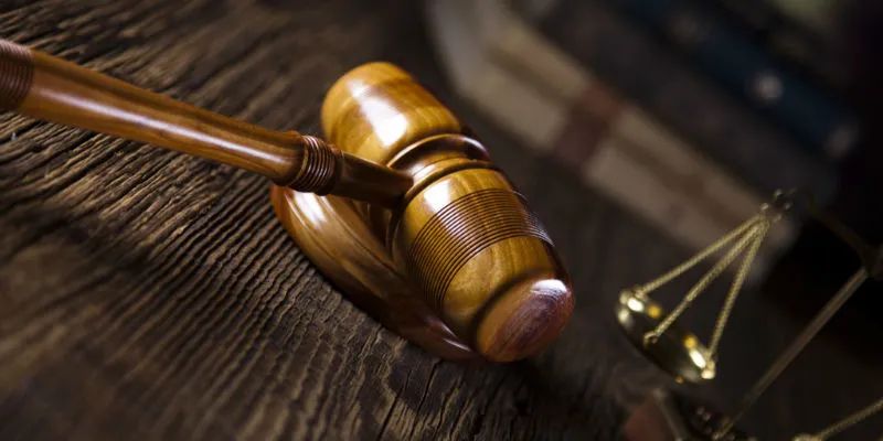 委托人嫌法院判决慢，连捅数刀致女律师身亡