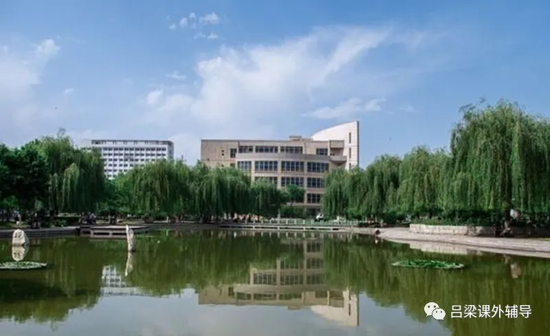 简评我国五所金融学院