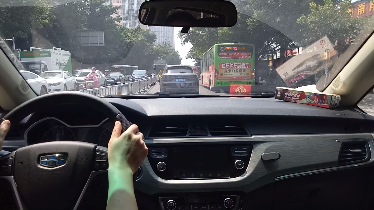 家用车到底选轿车好，还是选SUV好？老司机总结出5点，不再纠结