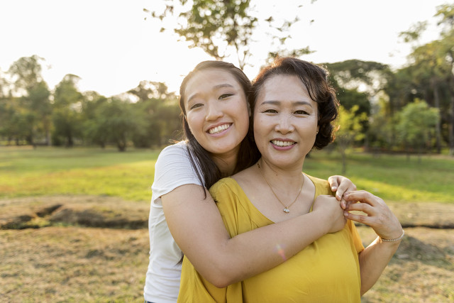 高三的儿子抓住她说：妈，我不想去学校了——她和孩子的蜕变之路