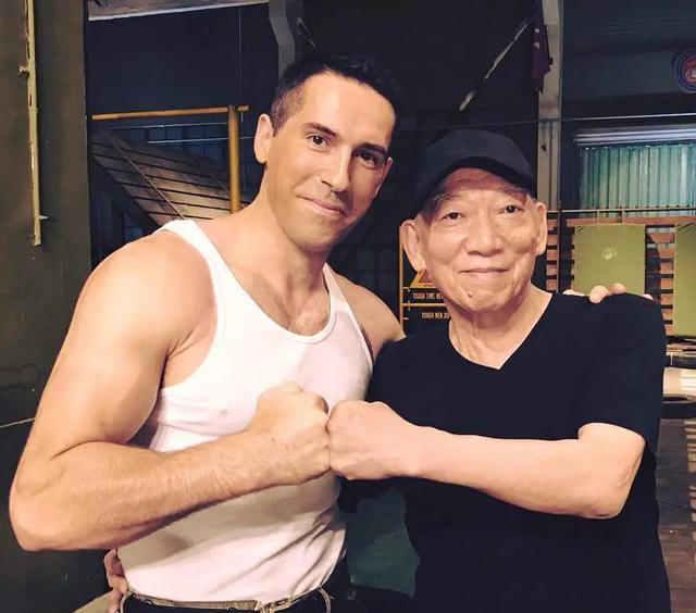 "全能王"阿金斯:英国武术协会会长,最低调的打星