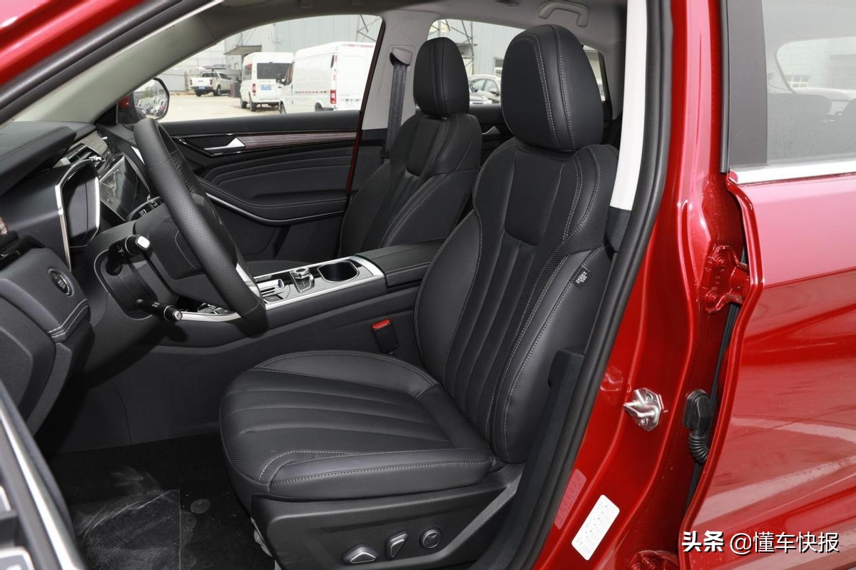 14万元可入手的48V轻混家用SUV，福特领界S智领轻混型解析