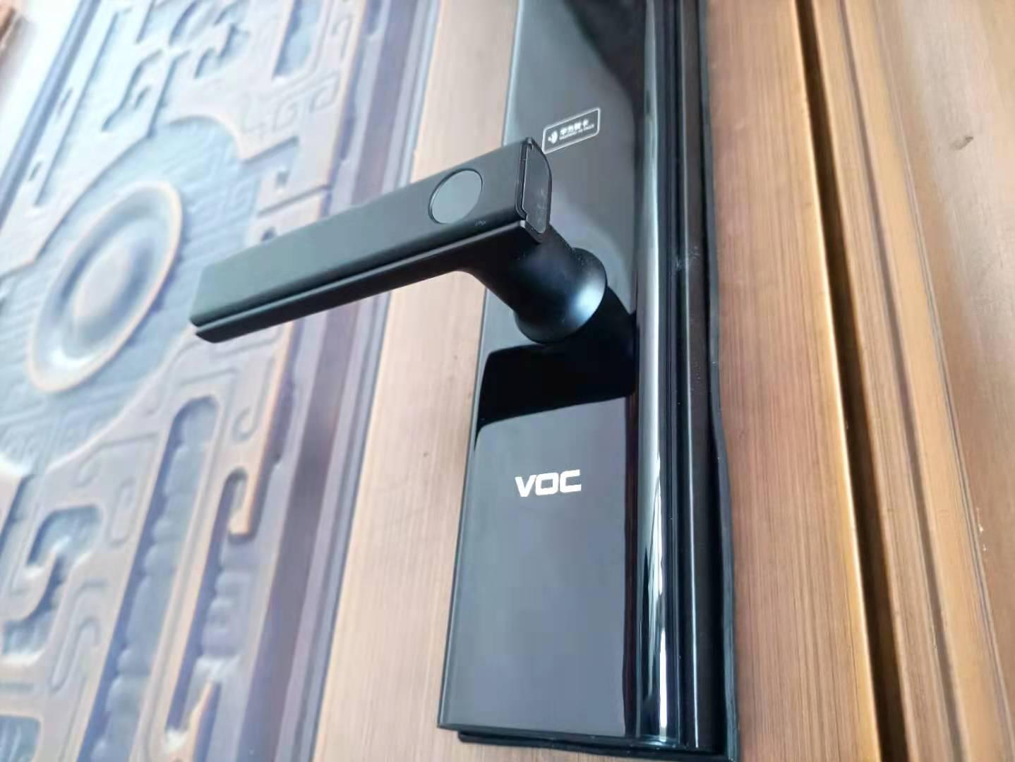 华为智选VOC智能门锁怎么样？4层楼4把智能门锁，它能排第几？