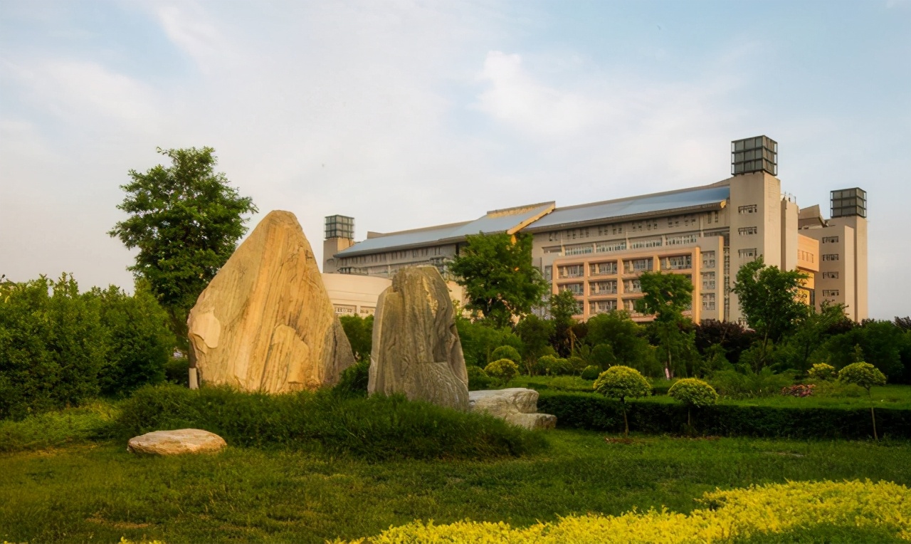 河南省这所高校拟更名？第二轮评估，谁更有希望进入“双一流”？