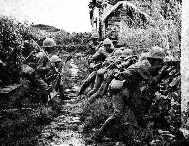 十大元帅1941年谁的级别最高：陈毅升至第四，徐向前却降至第九