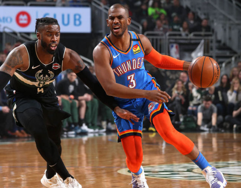 字母哥28 8球队为何却遭血洗（NBA惨案！字母哥狂轰32+13+6，47分血洗雷霆，保罗也顶不住了）