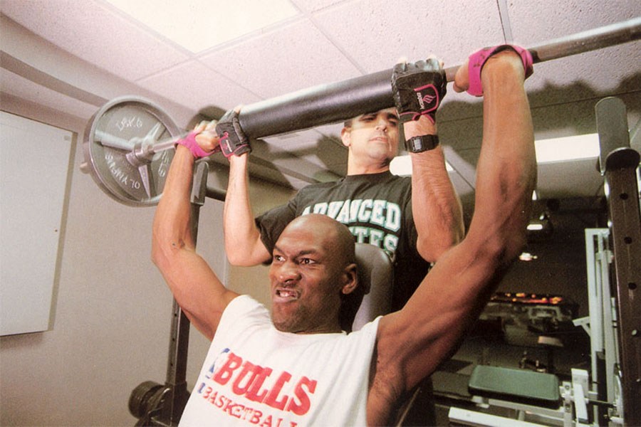 乔丹训练视频录像(科比与乔丹训练有多疯狂?