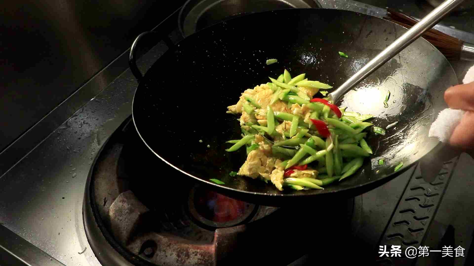 黃瓜炒雞蛋,黃瓜炒雞蛋怎么炒好吃