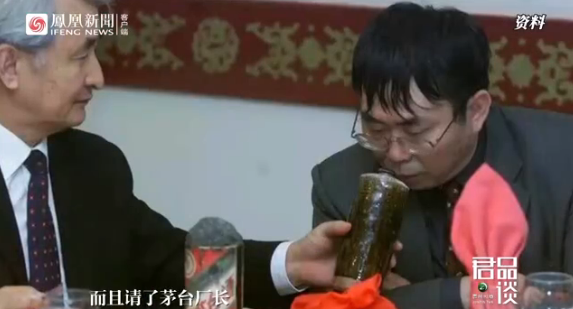 酒后看完世界杯被砸(聂卫平“被骗”走的酒瓶价值不菲 2001国足庆功宴喝掉至少数百万)