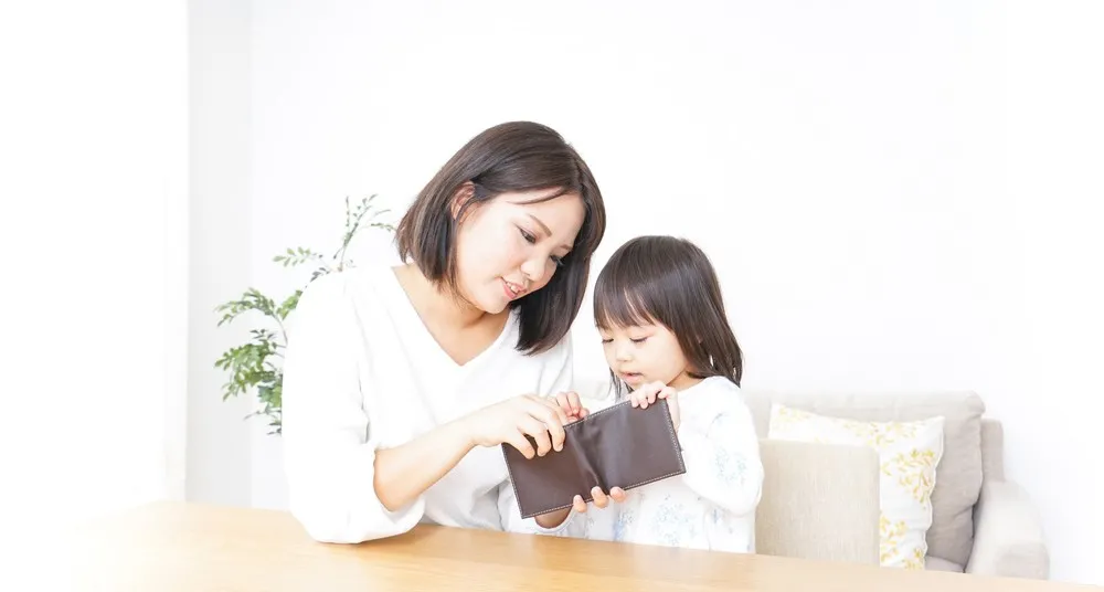 小孩偷东西的正确教育方法：从小培养诚实品格