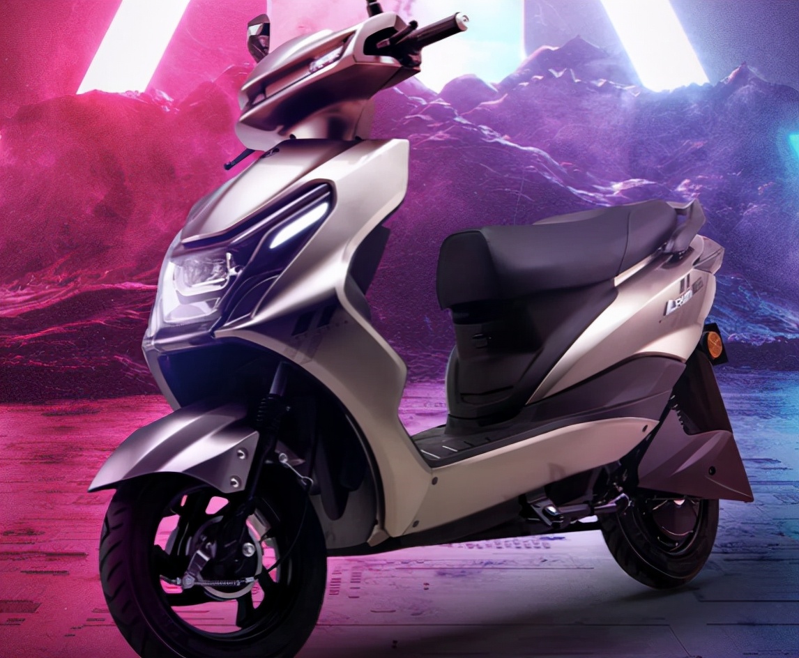 第二款:爱玛畅途l652 参考价:3500元