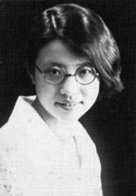 美女特工黃慕蘭，活到110歲，四段婚姻留下滿堂沒有父親的兒女