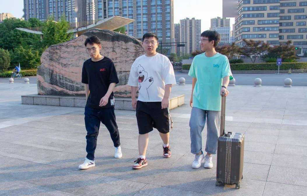 收到大学录取通知书后，选择弃权不去报到，这些后果你知道吗