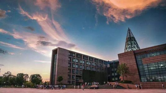 我国“进步最大”的民办类高校，仅用20年，成功升级一本院校