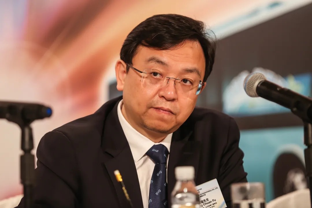 怒怼台积电，比亚迪坚持用中文键，低调的王传福才是真正实业家？