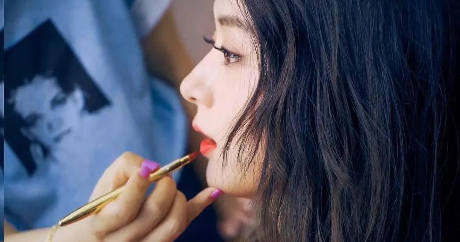 小翘鼻图片(被夸漂亮的几种鼻型) - 赤虎壹号