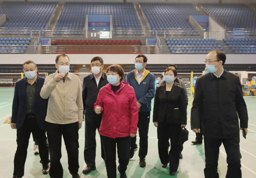 西青区领导深入高校现场检查指导新冠病毒疫苗接种情况