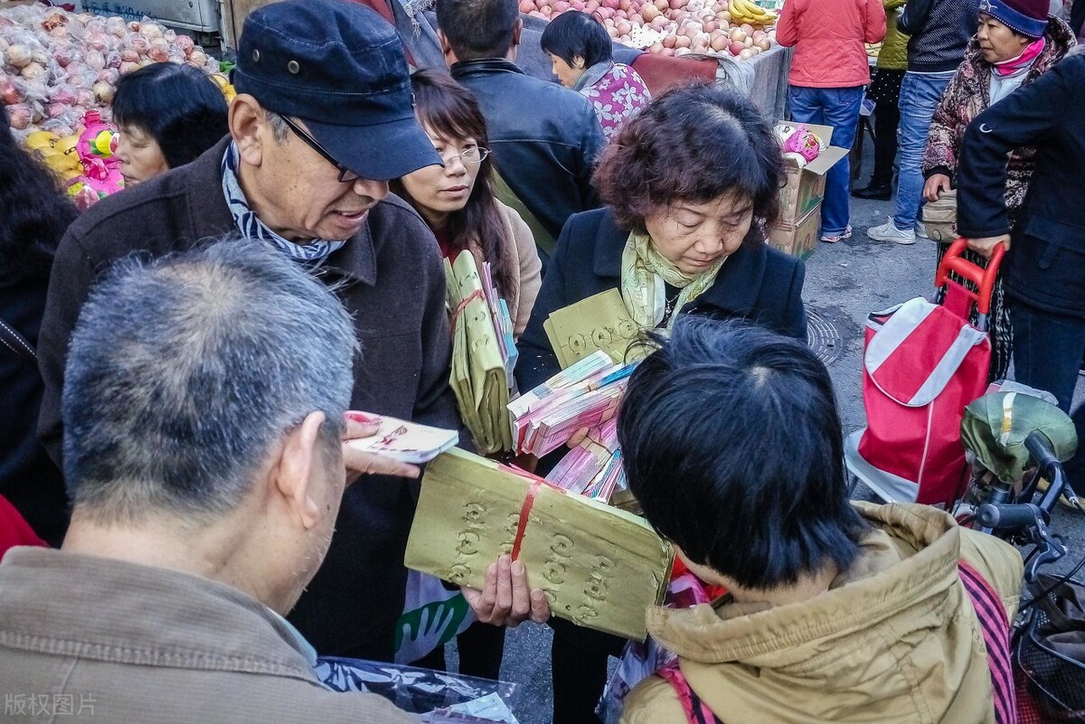 3大鬼节之一的寒衣节是哪一天(寒衣节是三大鬼节之一，老人：寒衣节“有三怕”，怕什么)