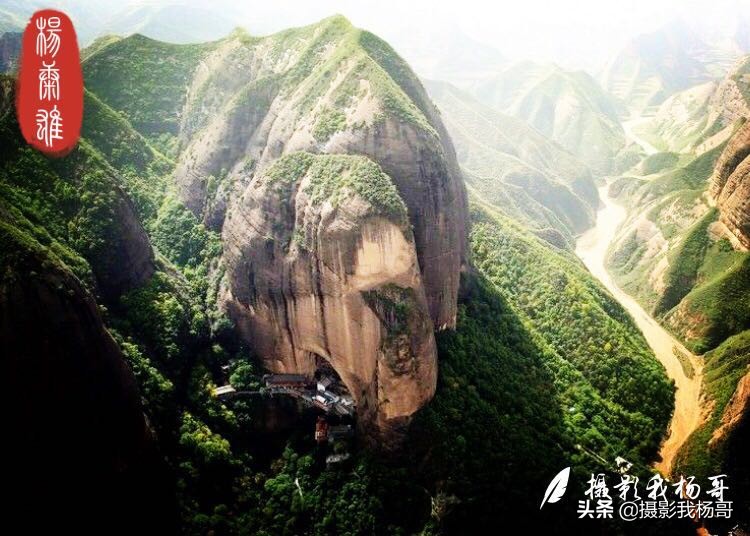 武山县水帘洞，拥有世界上最大的摩崖浮雕！