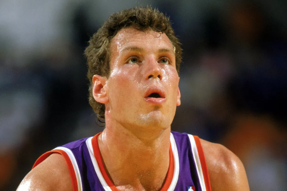 nba有哪些纯白人球星(nba历史上的十大白人扣将)