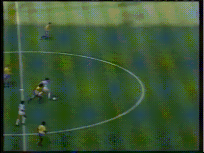 新浪意大利世界杯十大进球（1990年世界杯十大精彩进球欣赏，第一球蛇形奔袭游龙惊鸿）