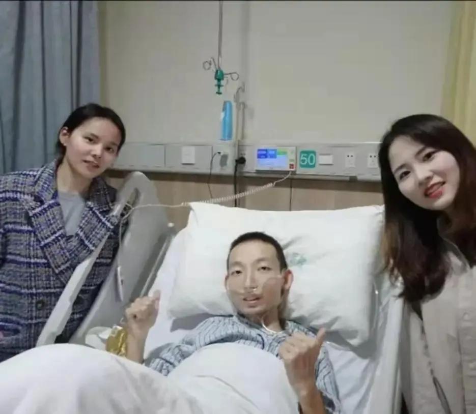 熊磊连发文解释许敏哥哥的录音,还牵连周律师,网友:熊磊快还钱