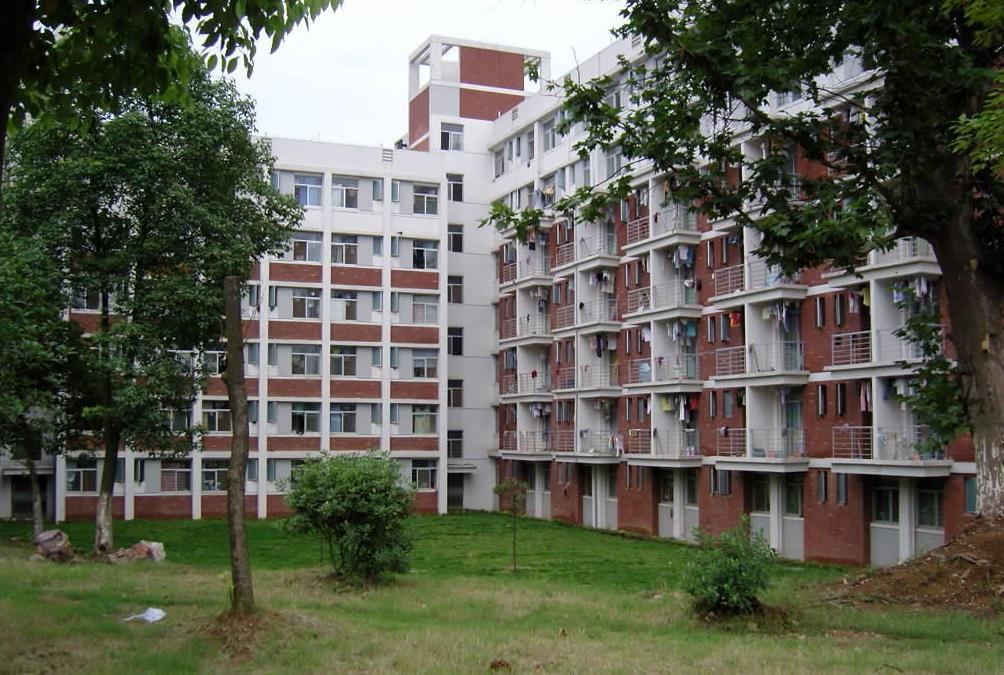 湖北最好的三所独立院校，其中武汉科技大学城市学院排名第一