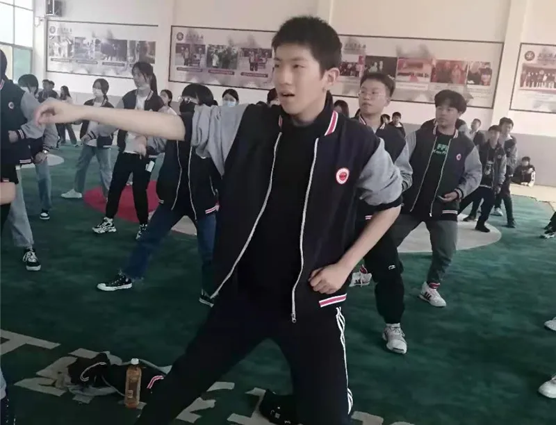 英迪初中“太极之乡”陈家沟研学活动成果硕然