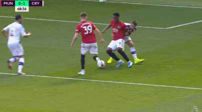 利物浦对阿森纳（英超-萨拉赫两球利物浦3-1阿森纳平纪录 曼联93分钟遭绝杀主场1-2）