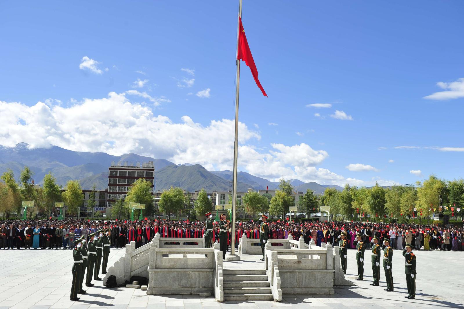西藏7所大学的历史沿革，西藏民族大学在陕西