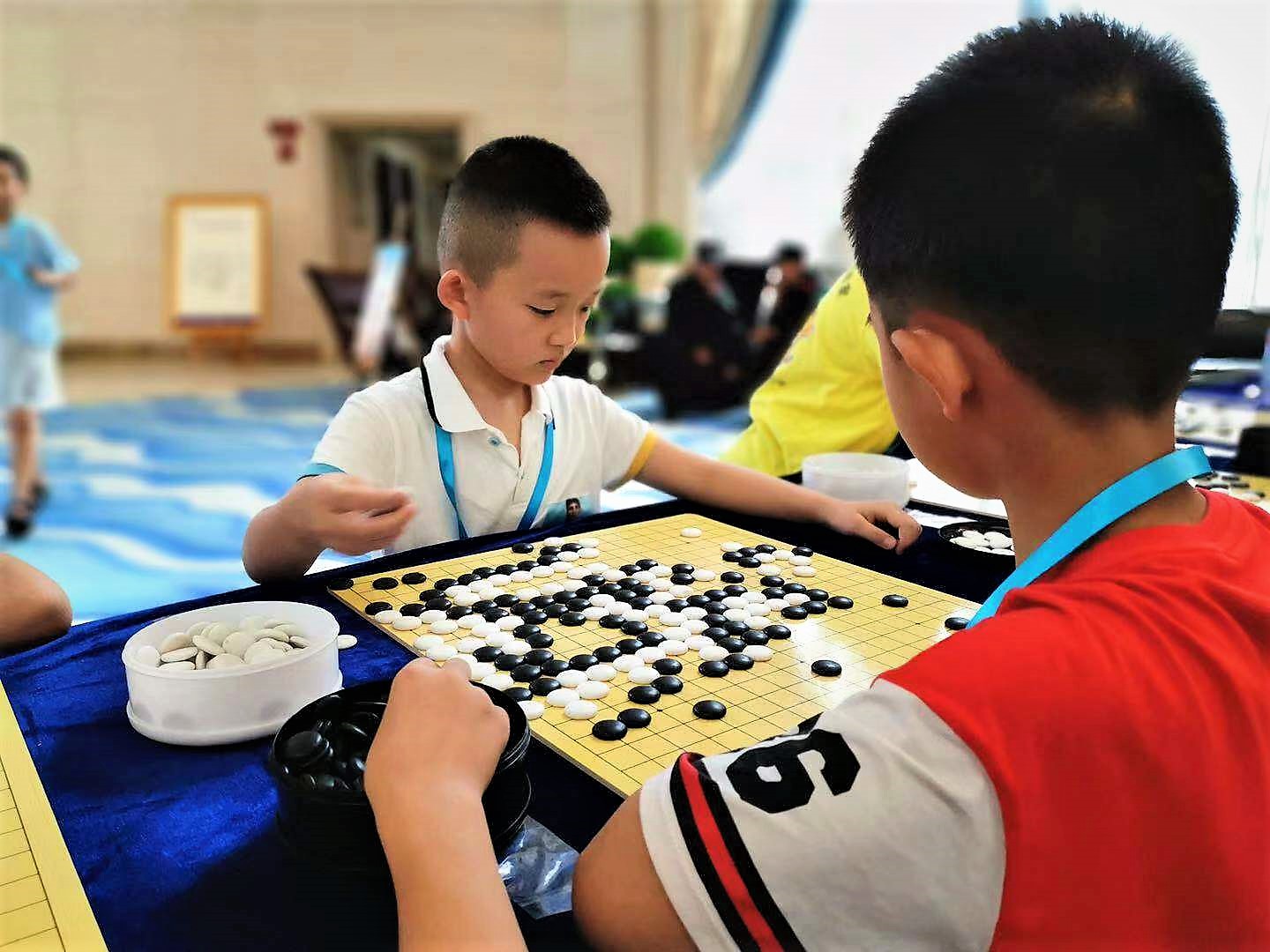 怎么看天元围棋频道(2019“云城杯”天元围棋全国少儿围棋公开赛开幕)