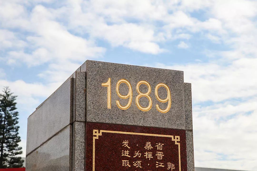 泉州这所中学，办过世界级比赛，还有独立露天游泳池？！厉害了！