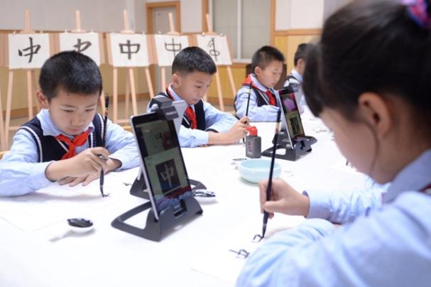 高考阅卷“衡水字体”又火了，叫人豁然开朗，阅卷老师赞不绝口