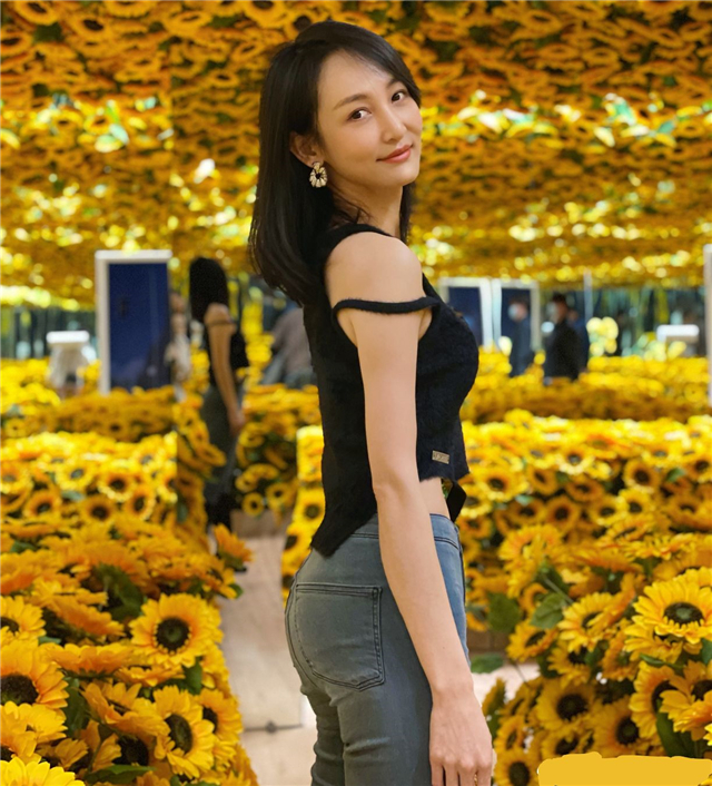 王皓老婆(王皓长腿媳妇太美!