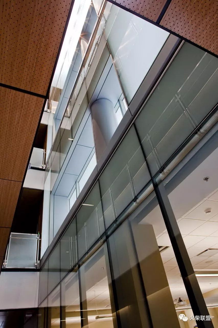 国内外优秀大学校园设计作品，看看别人的大学可以有多美