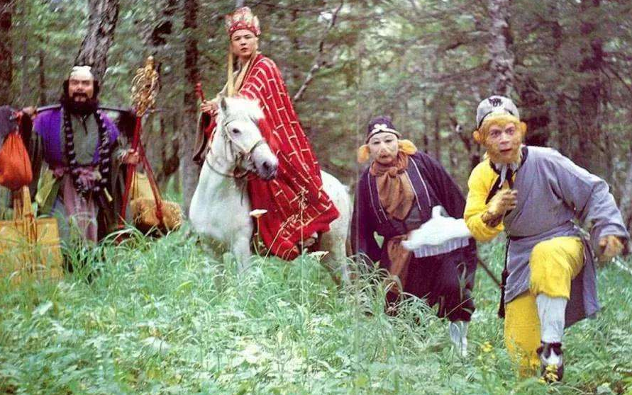 六小龄童将大学生告上法庭，声称不接受道歉！网友：厚颜无耻